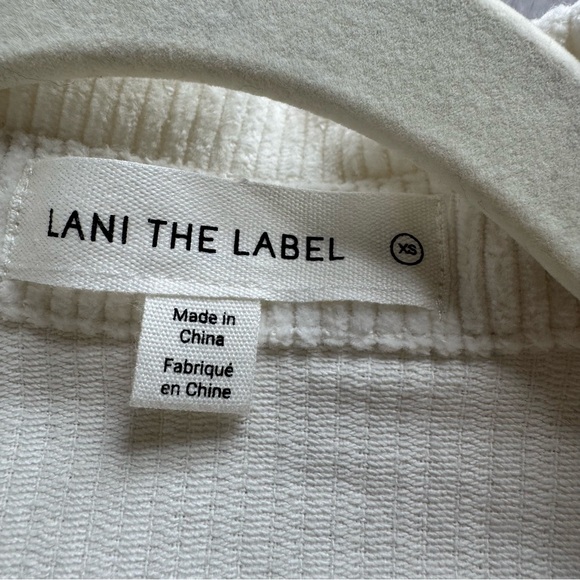 Lani the Label for Revolve Stylish Cream Corduroy Button-Up Romper NWT - Picture 3 of 8